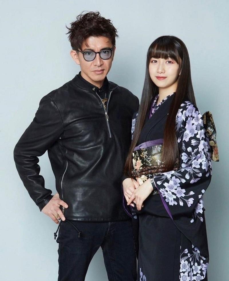 心美穿和服與型爸木村合照。