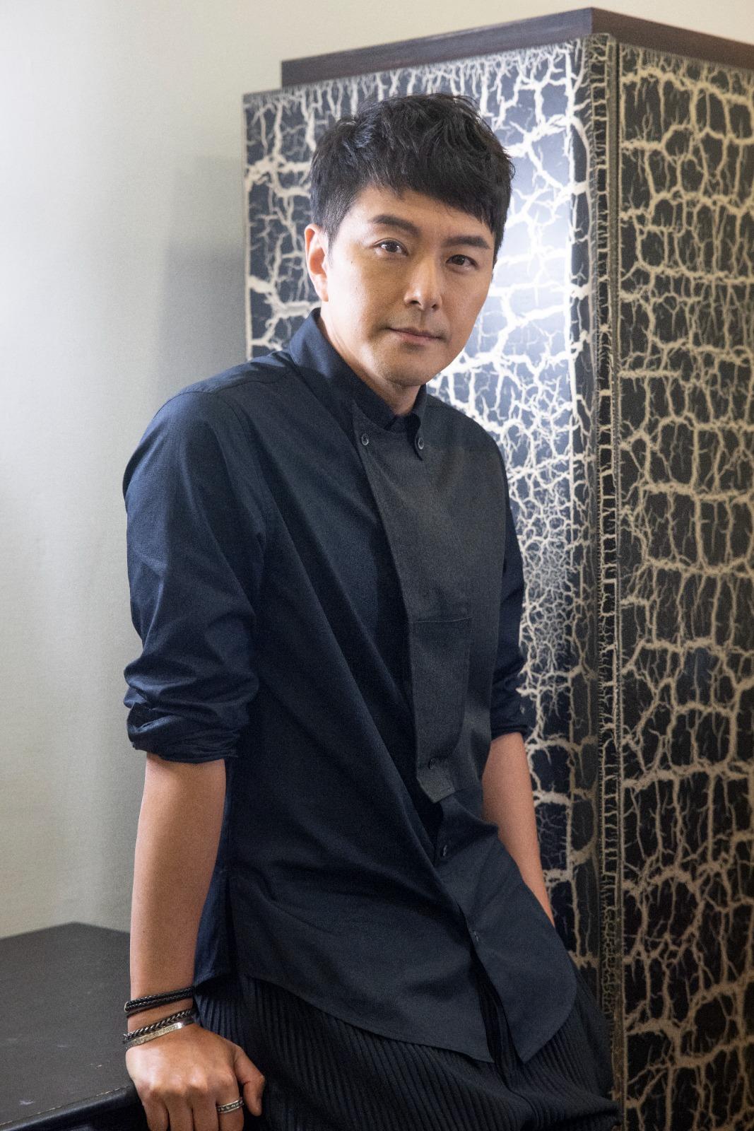 蕭正楠除了演繹昔日舊歌外,亦會準備全新作品。 (攝:蘇文傑)