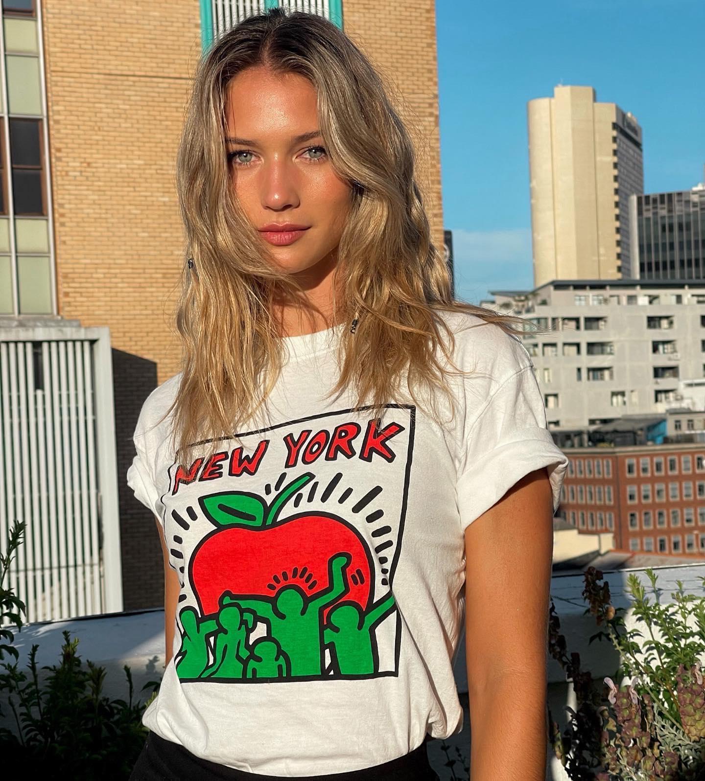 迪亞未婚妻Anna Modler