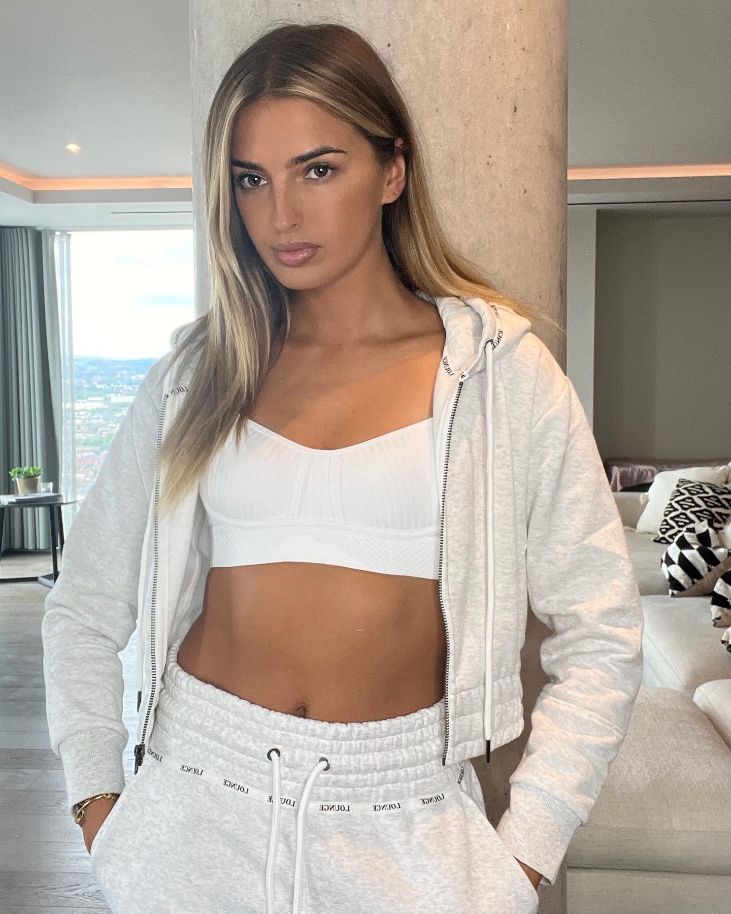 基亞利殊青梅竹馬Sasha Attwood