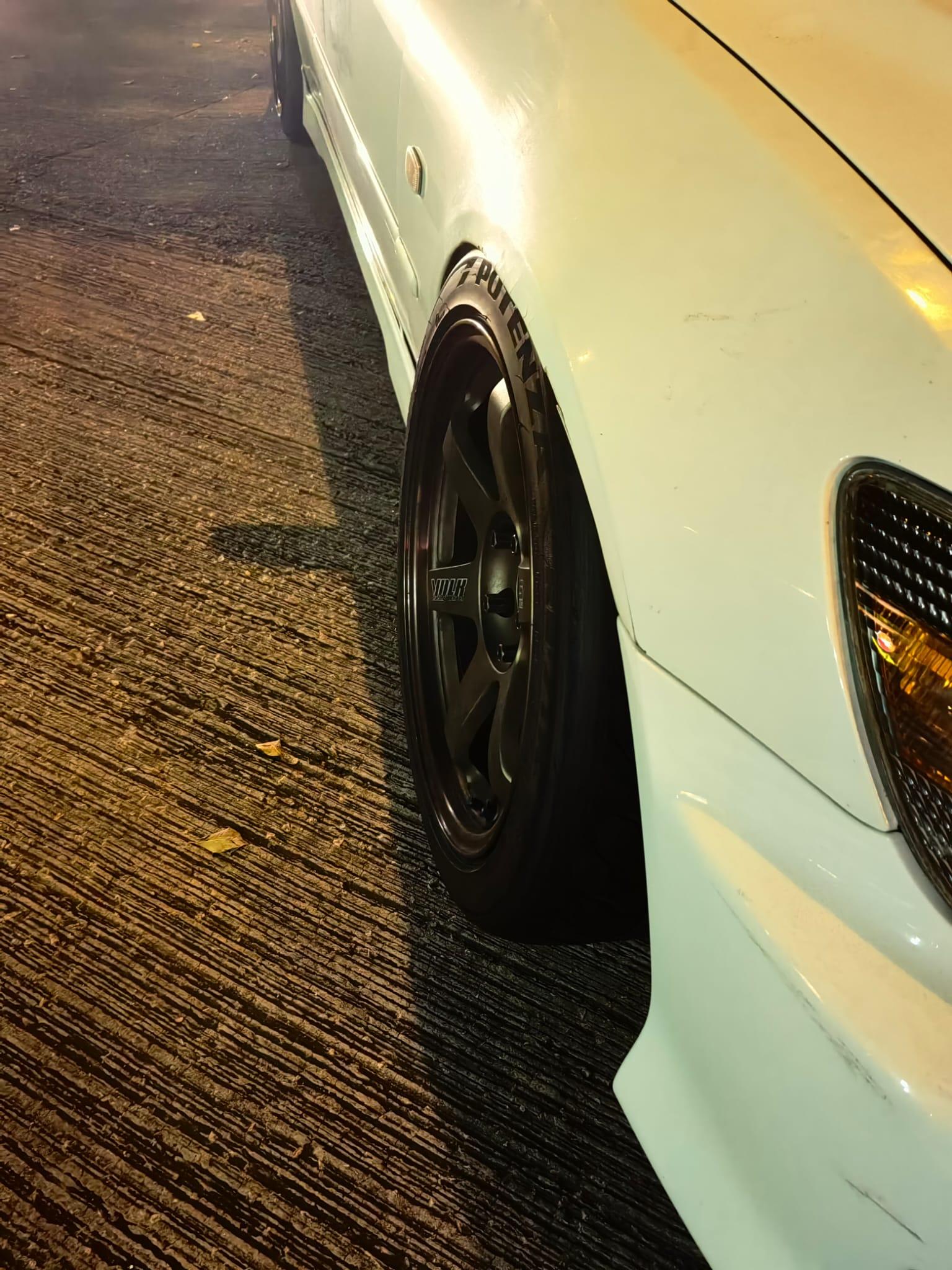 澳門大賽車|警方東九龍打擊相關交通違例事項  拘17人扣4非法改裝車