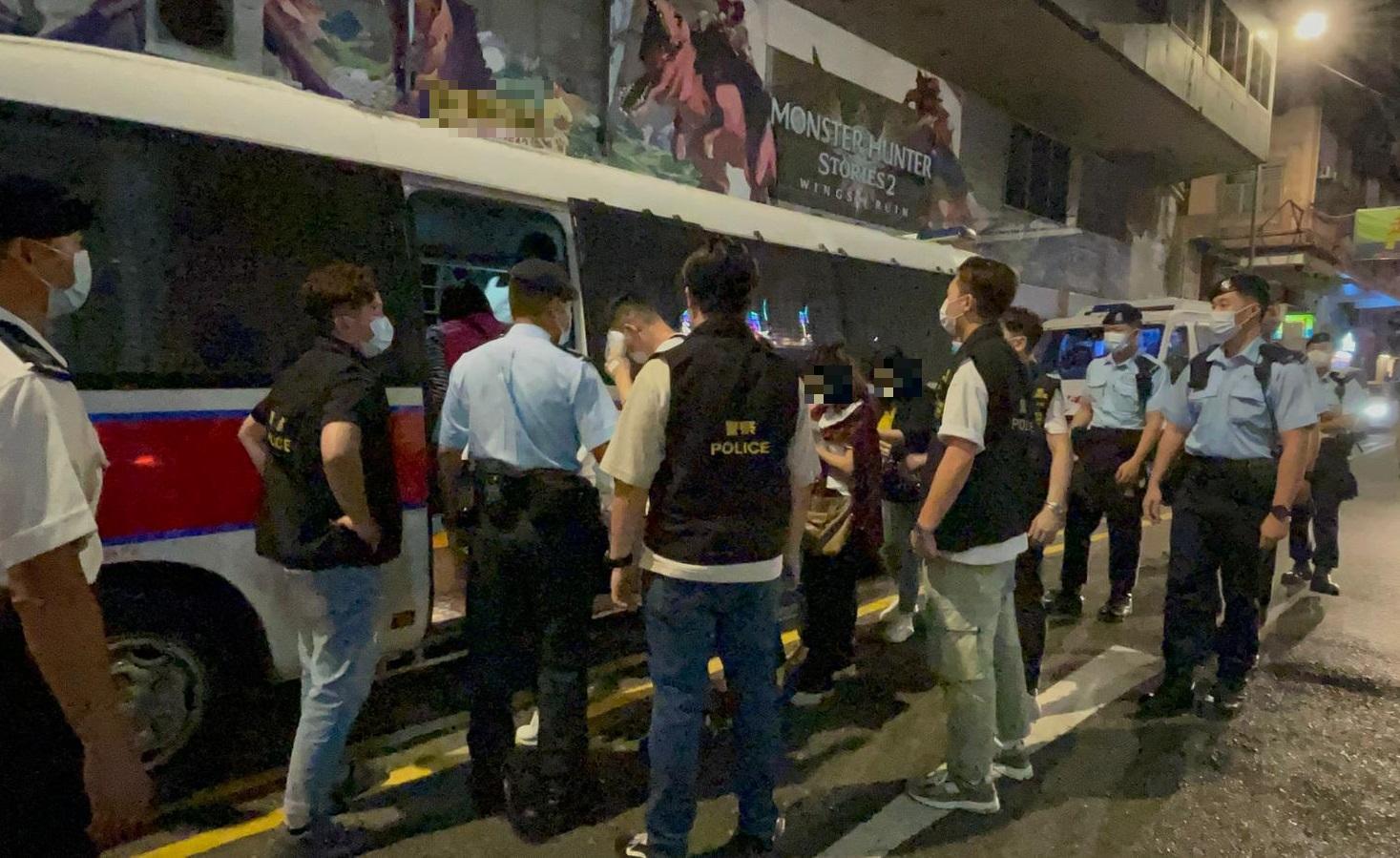 警油尖旺九龍城反黑 搗非法百家樂賭場拘46人