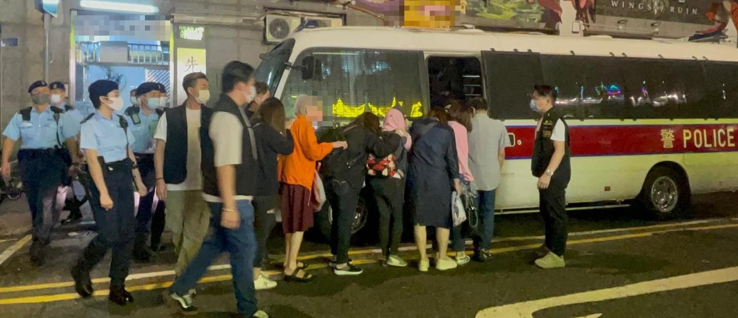 警油尖旺九龍城反黑 搗非法百家樂賭場拘46人