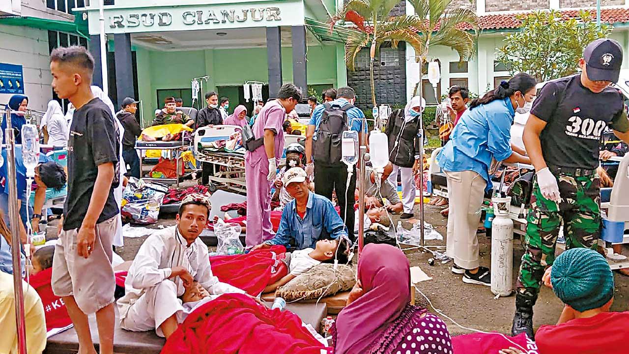 雅加達高廈搖晃 印尼地震62死700傷