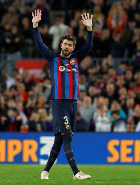 碧基揮手告別巴塞球迷-3