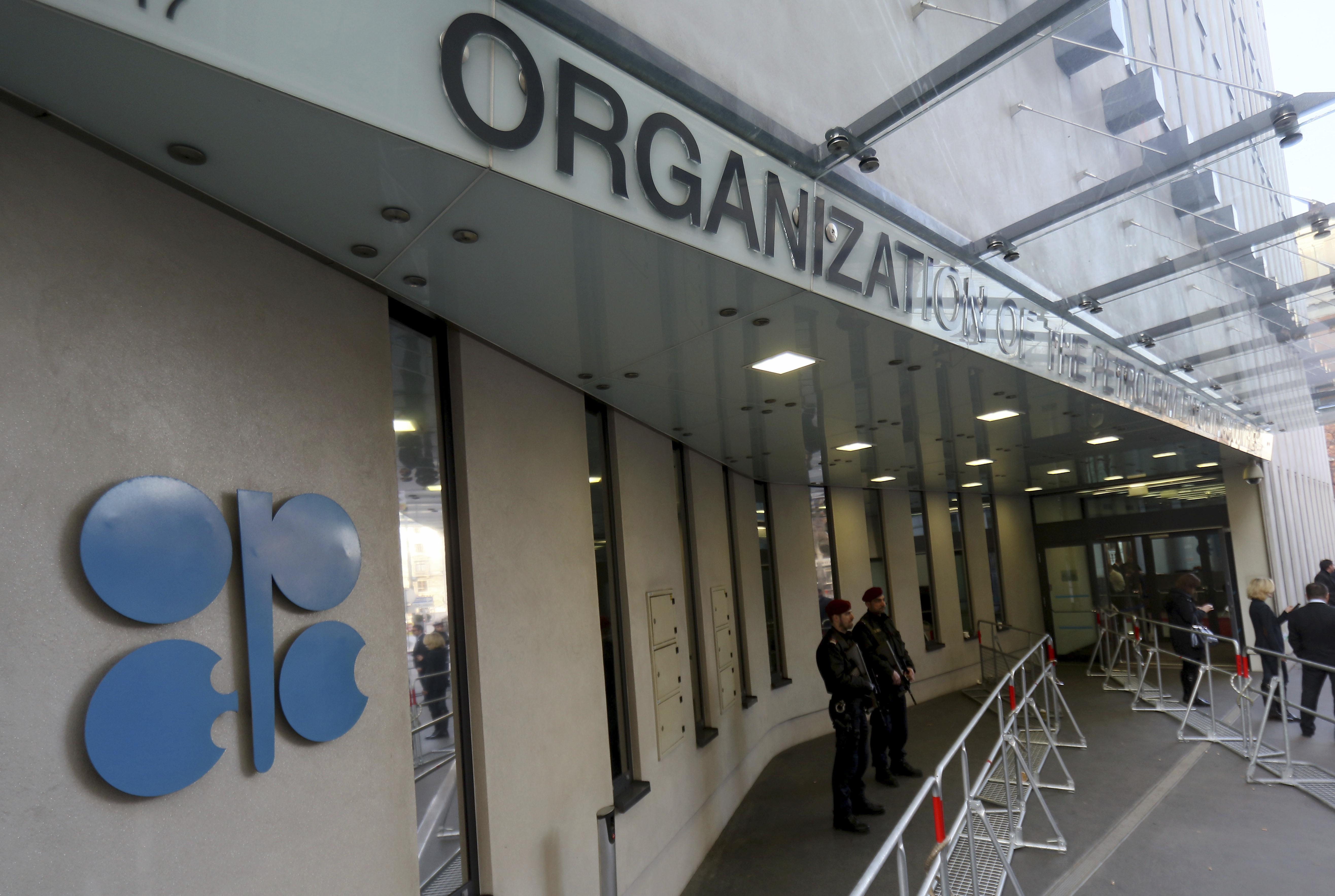 油組再降今年石油需求預測