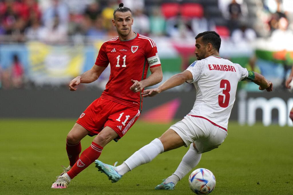 世界盃2022|伊朗補時連入兩球 2:0擊敗10人威爾斯 (美聯社)