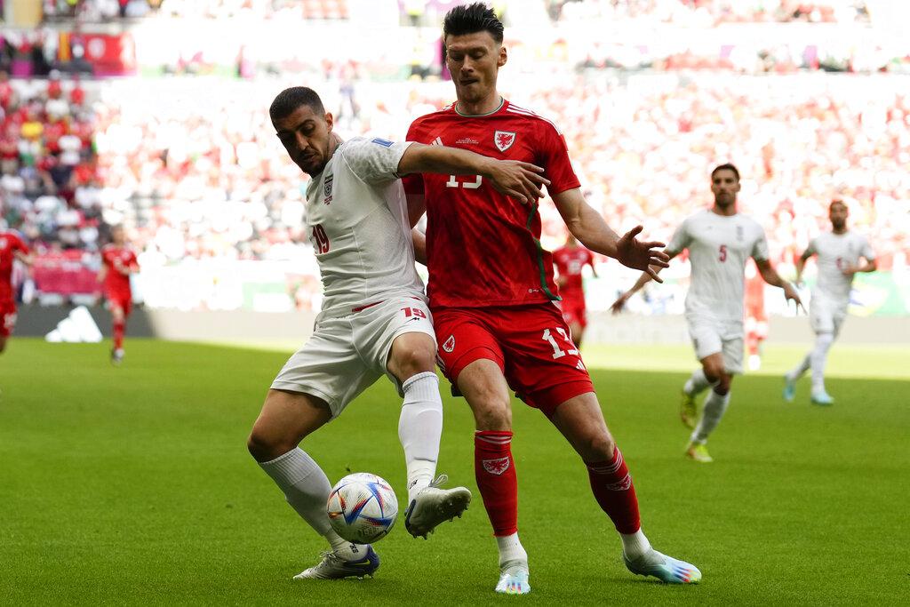 世界盃2022|伊朗補時連入兩球 2:0擊敗10人威爾斯 (美聯社)