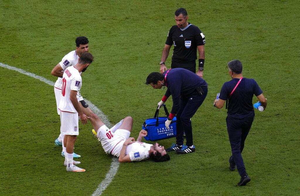 世界盃2022|伊朗補時連入兩球 2:0擊敗10人威爾斯 (美聯社)