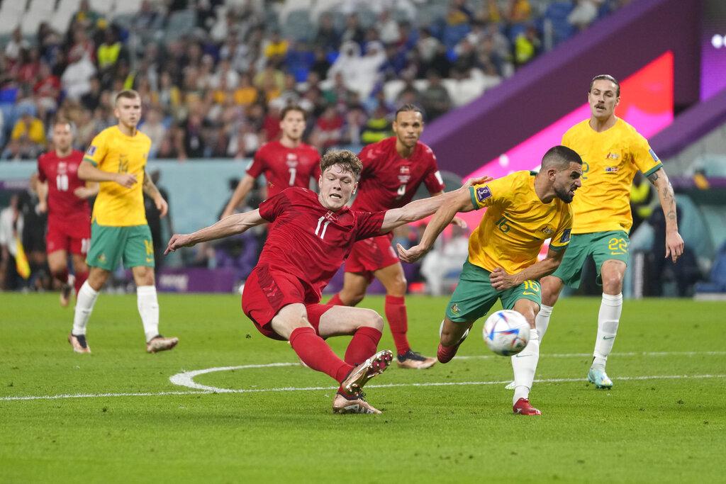 丹麥必須擊敗澳洲才有機會出線,今場主動強攻。(美聯社)