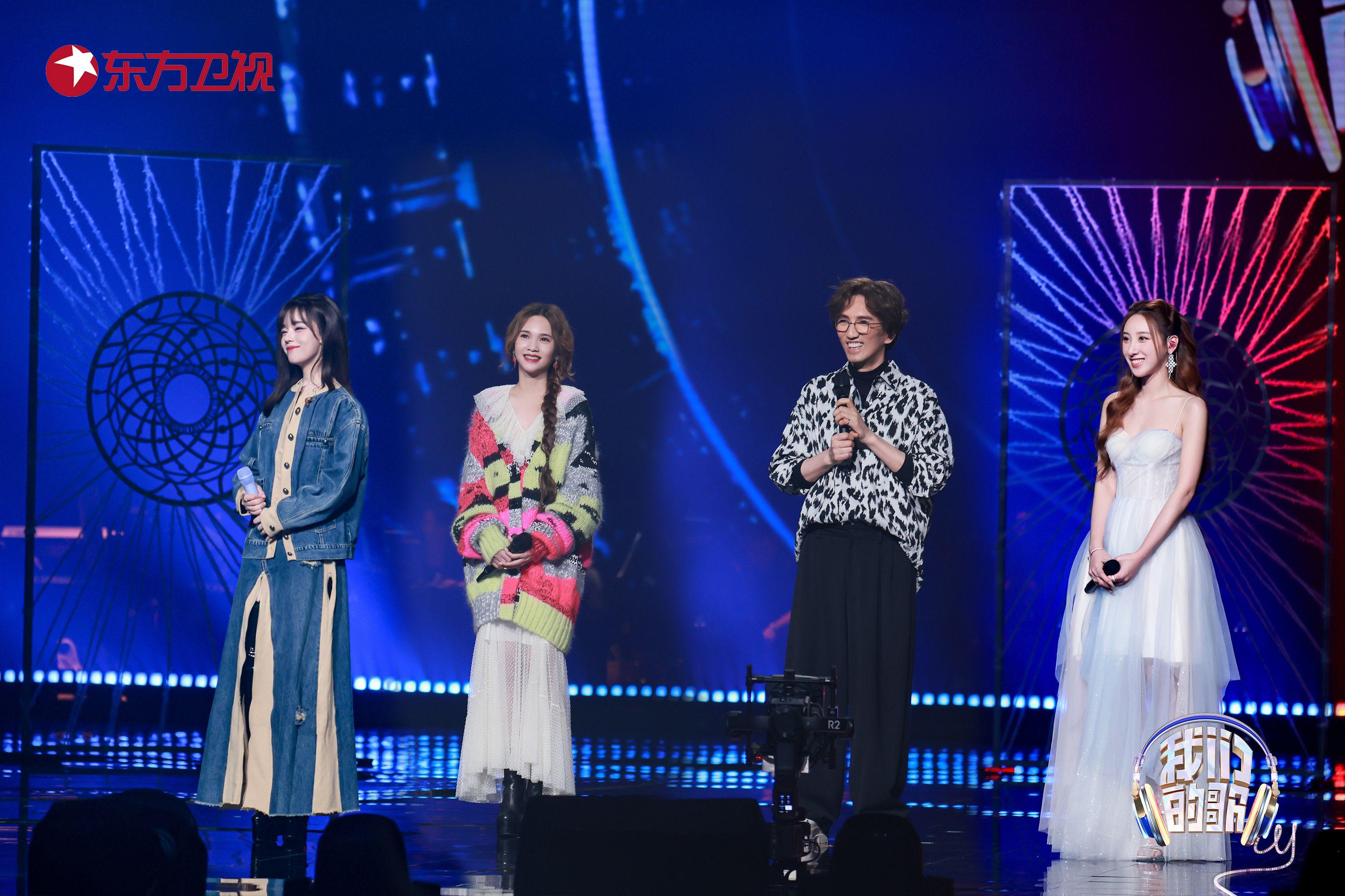 許靖韻(Angela)、楊丞琳、林志炫及黃霄雲。