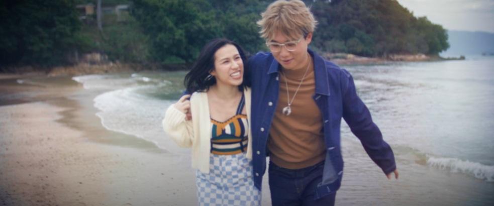 CY要求由Winka擔任《滴滴金》的MV女主角,網民亦大讚兩人相當合襯。