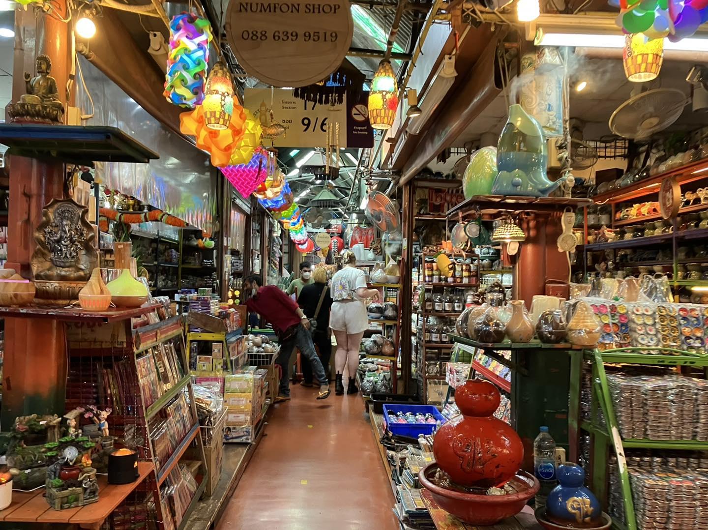 Chatuchak Weekend Marke被稱為全世界最大型的市集。