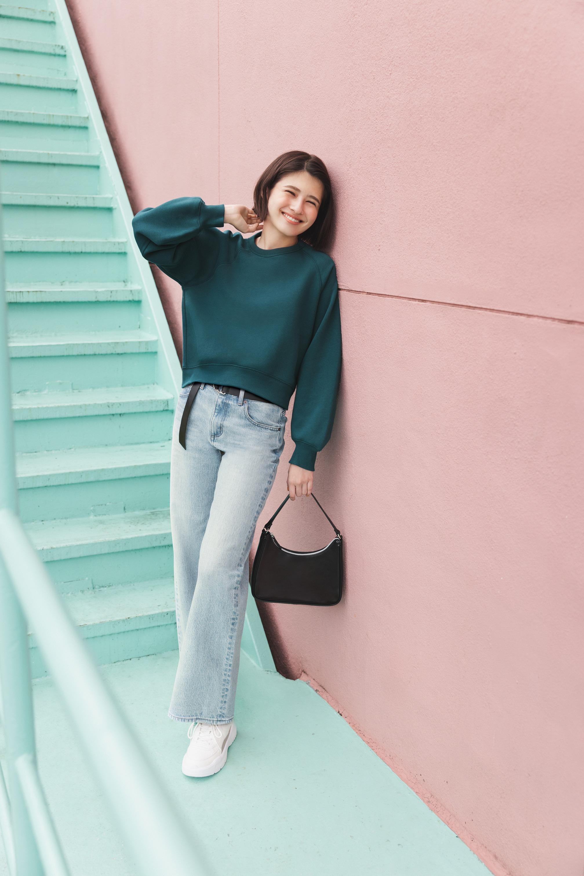 Cropped Sweat Pullover $99 (原價$149)