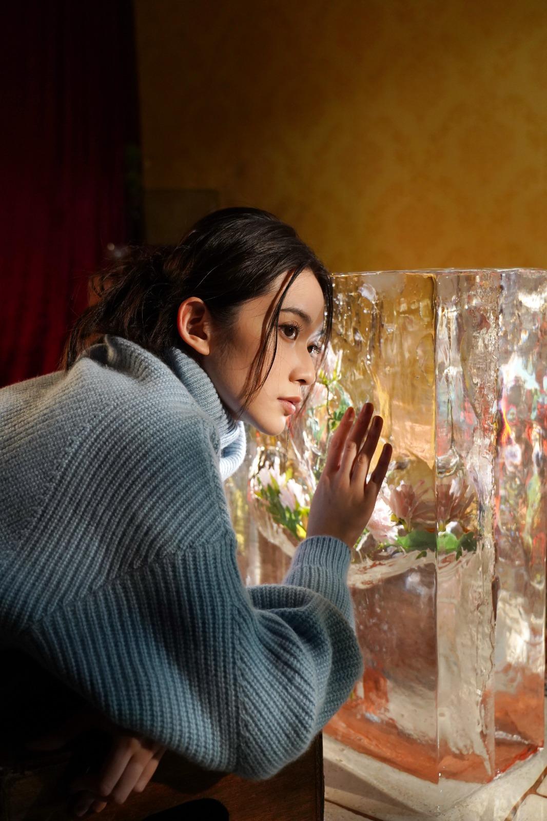 雲浩影新歌《氣流》的MV已經上架。