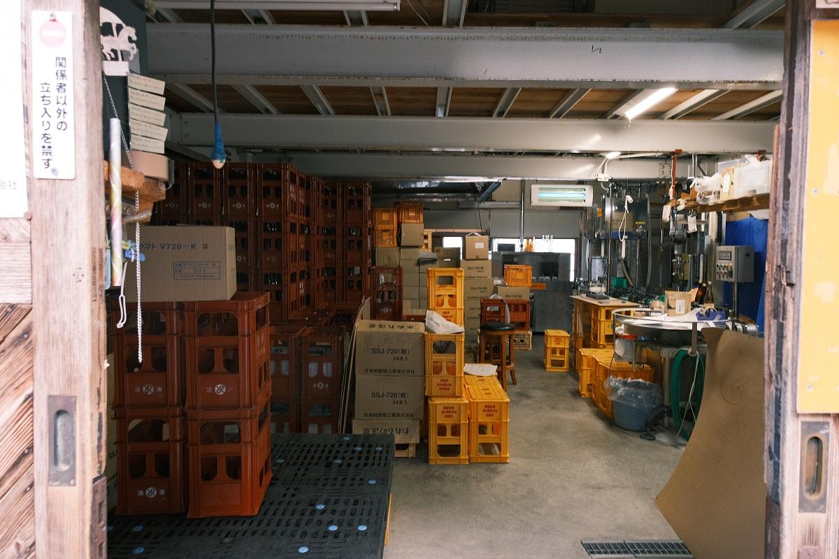 向井酒造自設酒廠,在旁邊亦有零售門市