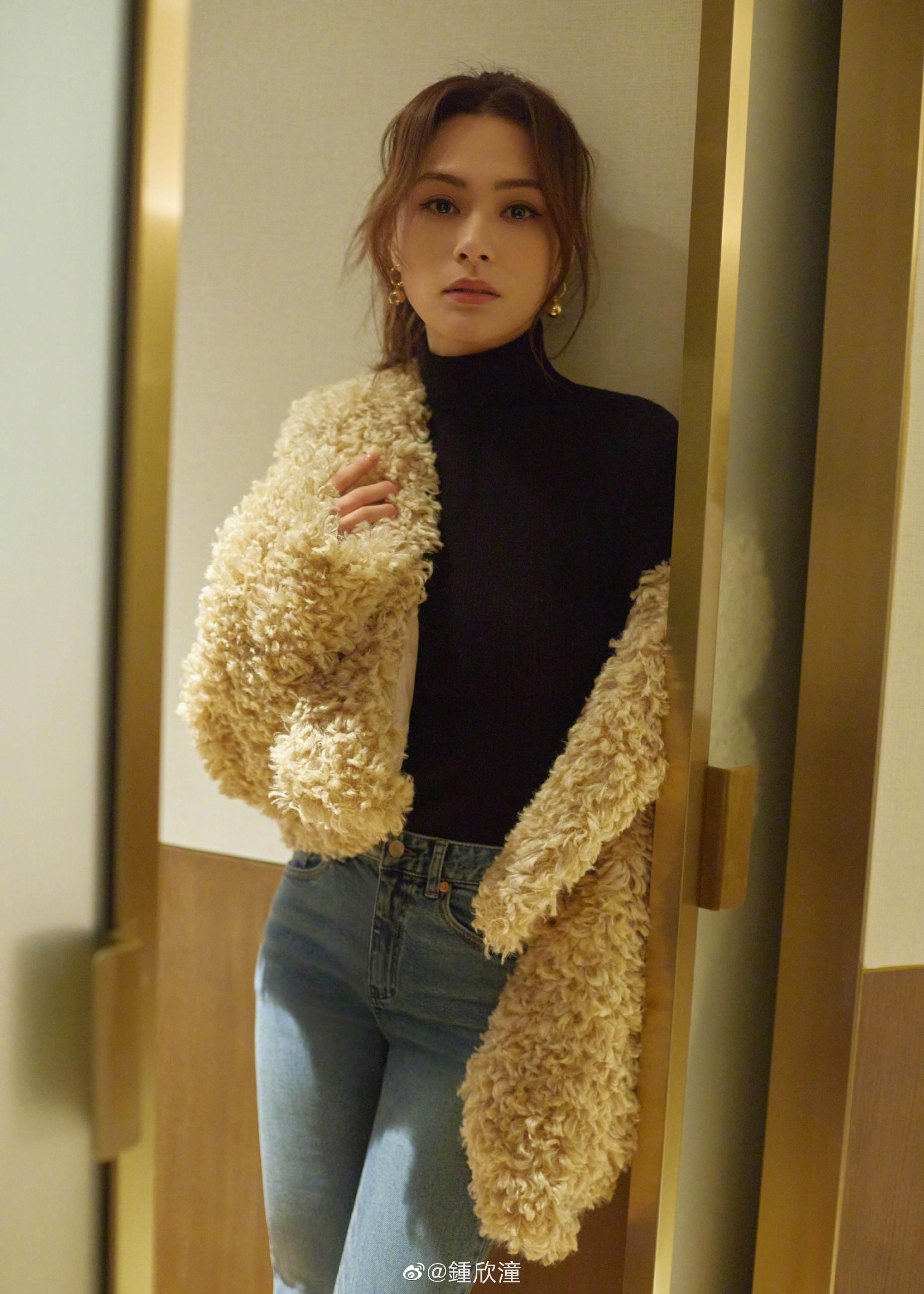 阿嬌41歲身型與顏值回復巔峰 牛仔褲Look出席活動被激讚瘦過阿Sa