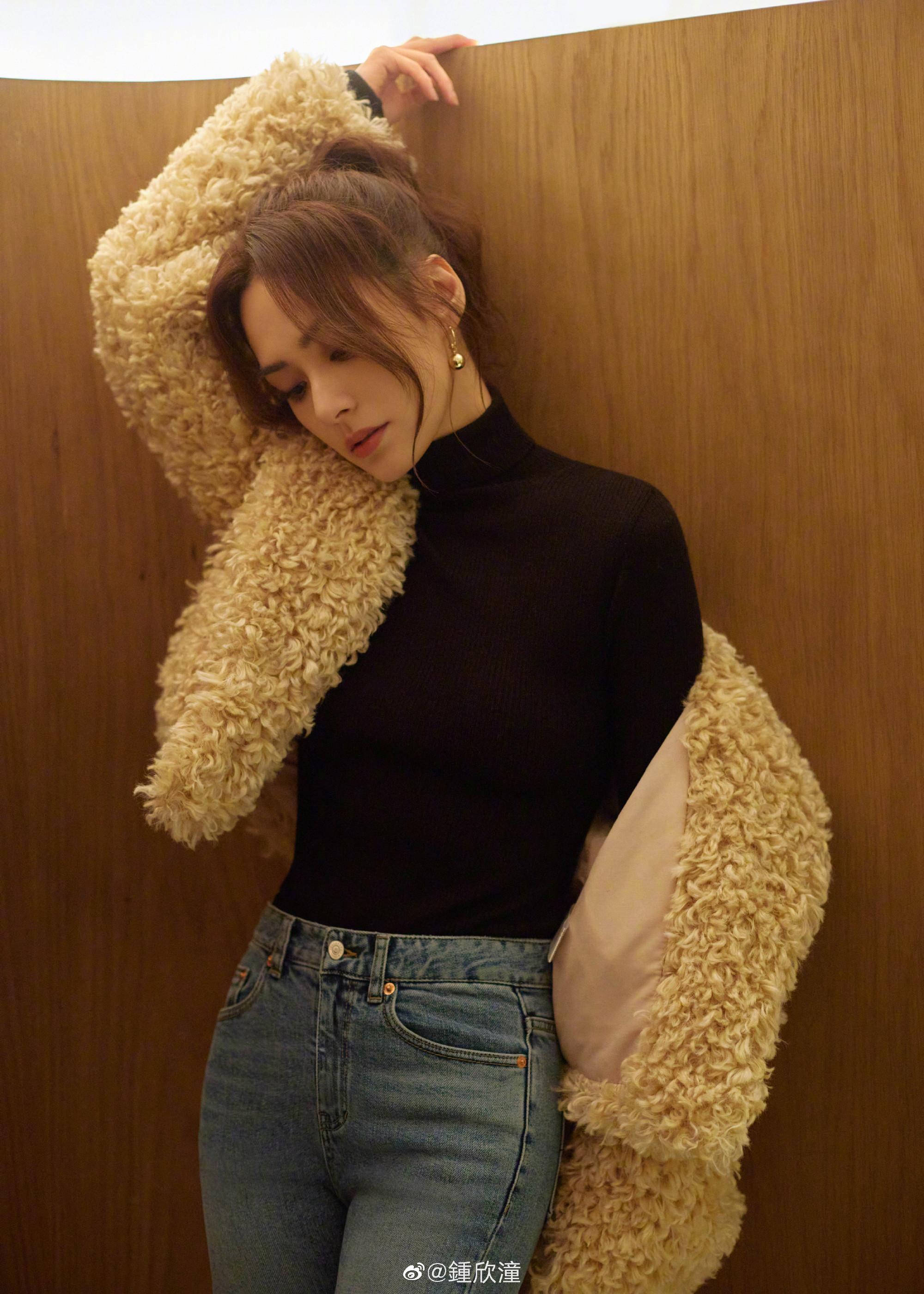 阿嬌41歲身型與顏值回復巔峰 牛仔褲Look出席活動被激讚瘦過阿Sa