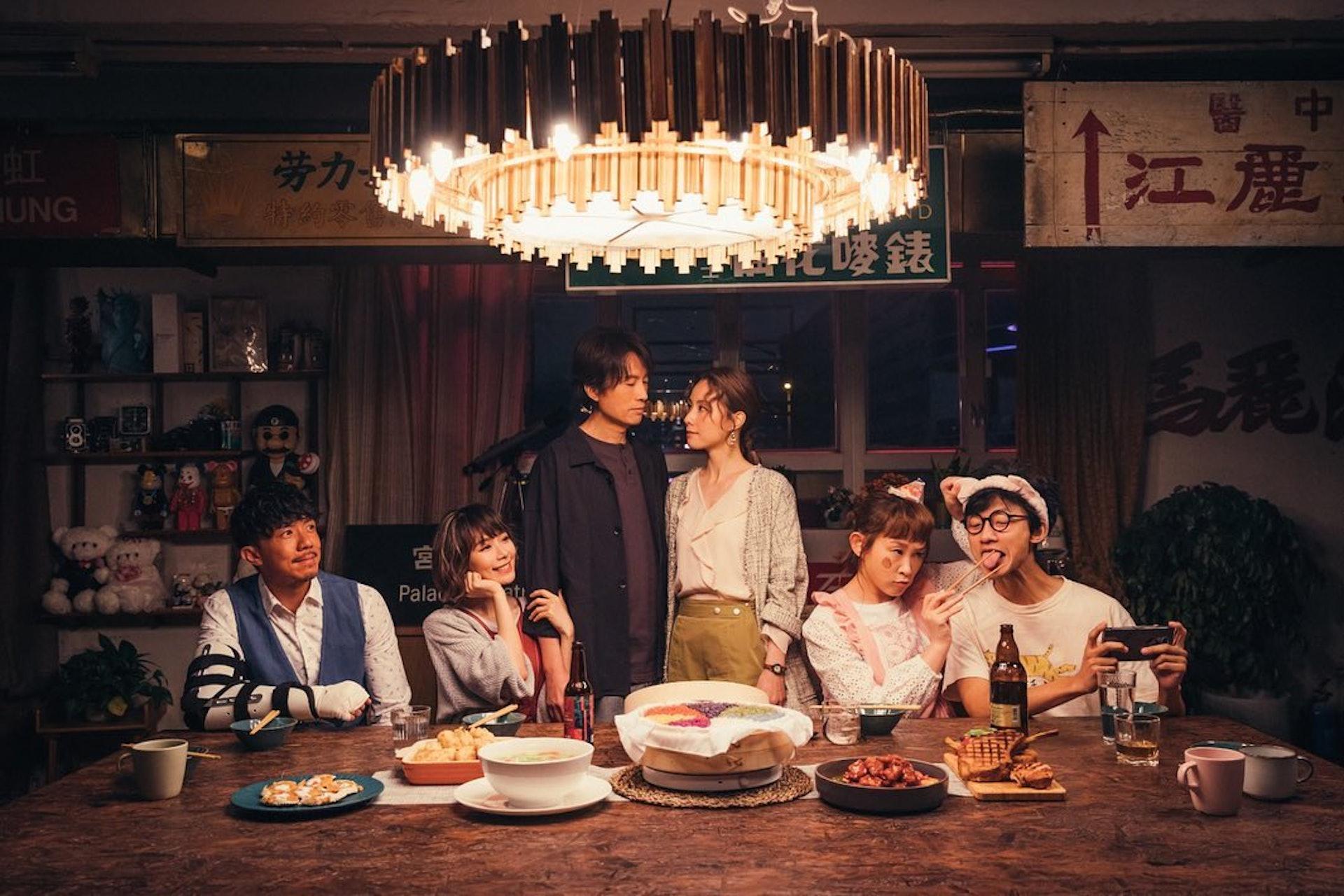 張繼聰在《飯戲攻心》黃子華、鄧麗欣、林明禎等合作。