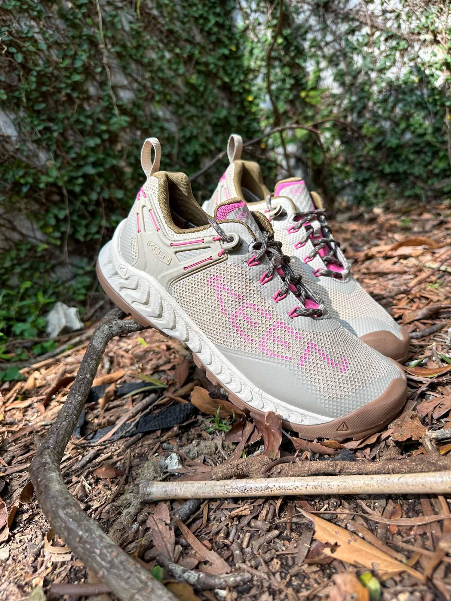 KEEN NXIS EVO WATERPROOF足夠伸展腳趾的空間