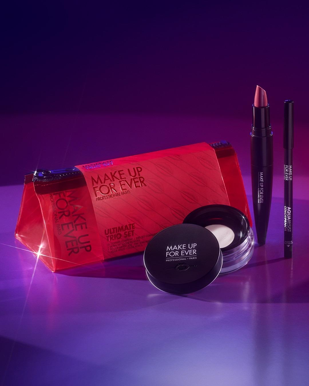 2022聖誕彩妝合集|THE ICONIC王牌持妝組合 $400 組合包括3款MAKE UP FOR EVER的王牌經典產品:包括ULTRA HD 超高清無瑕蜜粉、AQUA RESIST 防水抗汗眼線筆 01 BLACK及ROUGE ARTIST 霧光唇膏 164 蜜糖豆沙色。