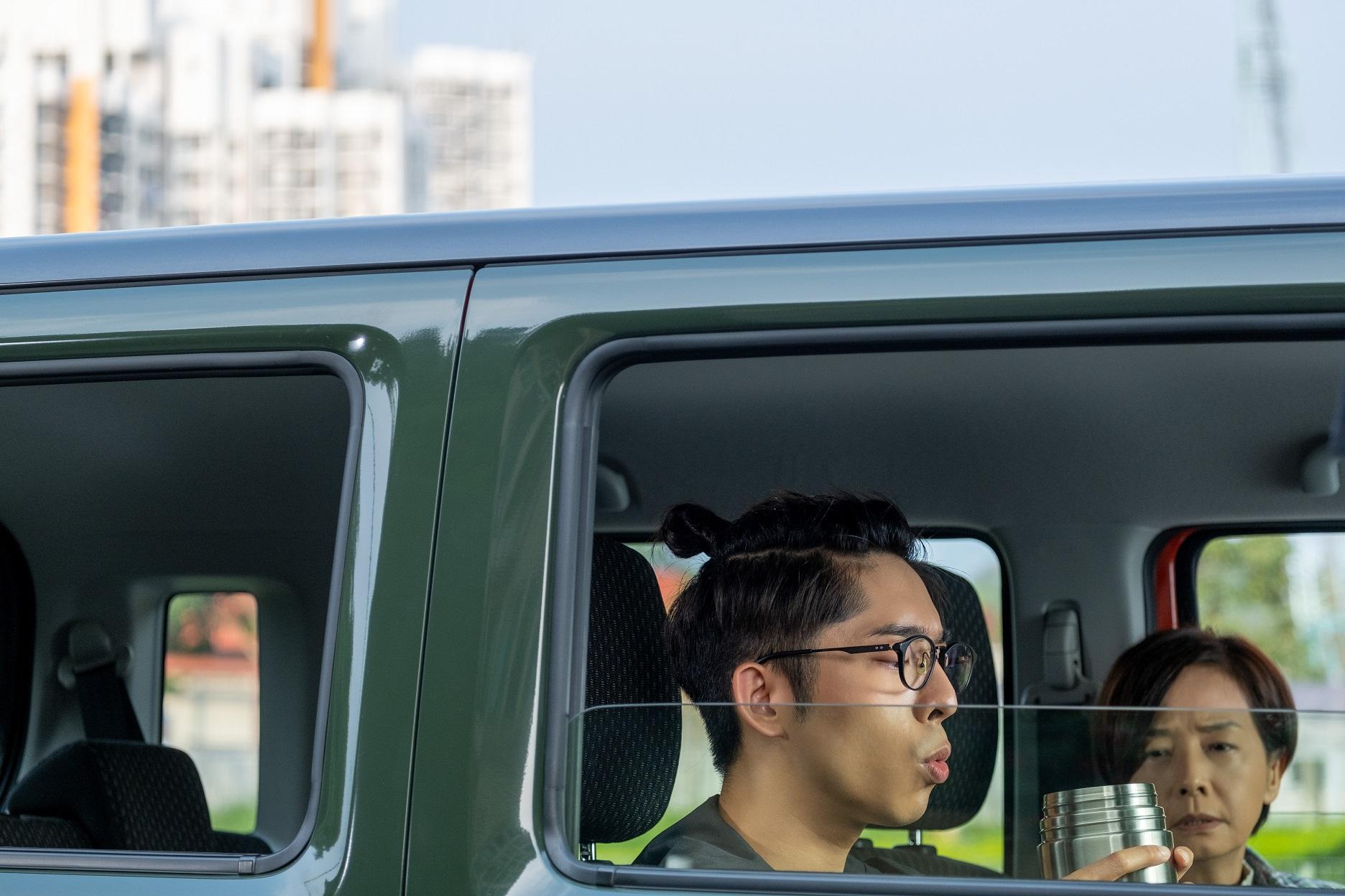 毛舜筠對演兒子的Edan,讚不絕口。(《過時‧過節》劇照)