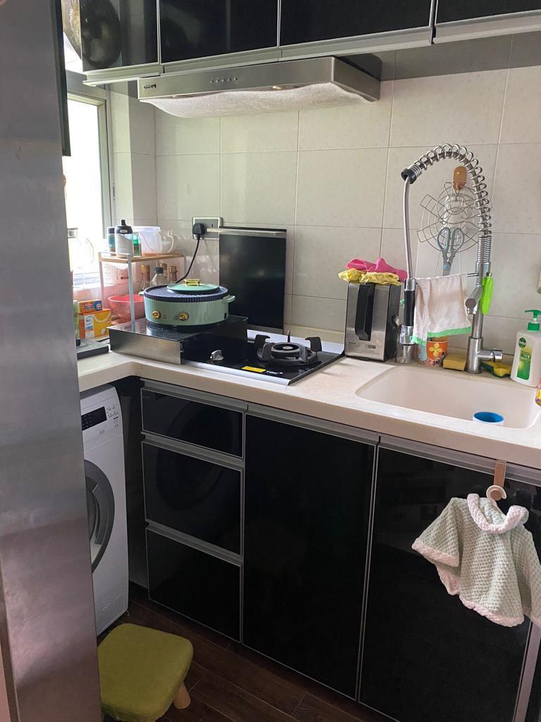 廚房配套新淨企理。(代理提供相片)