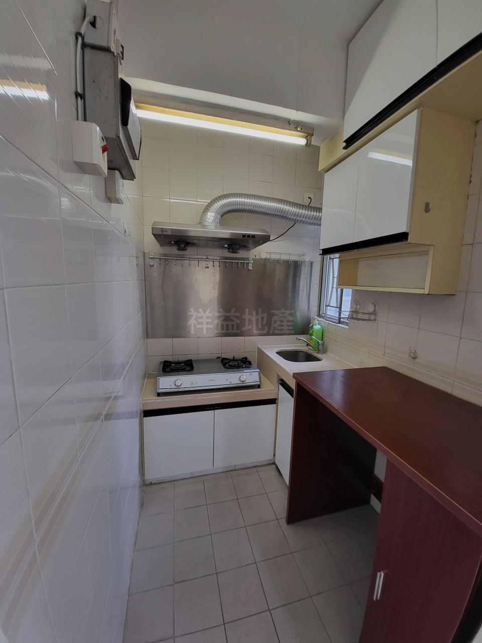 廚房面積寬敞。(代理提供)
