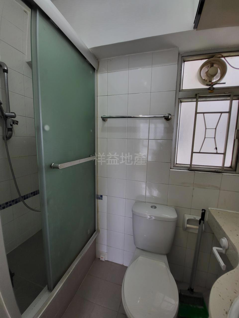 浴室非黑廁。(代理提供)