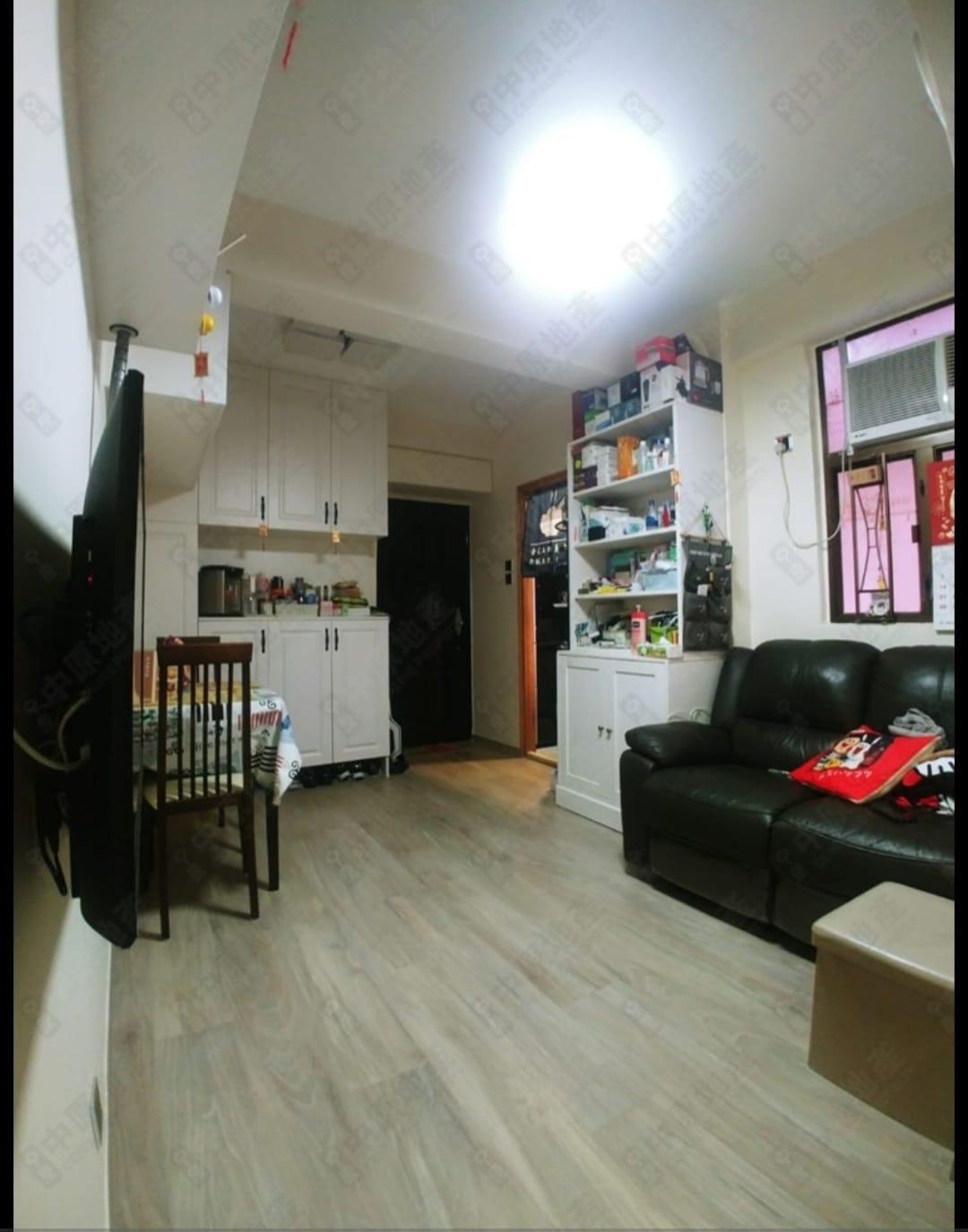 單位間隔實用,大廳空間闊落見使。(代理提供)