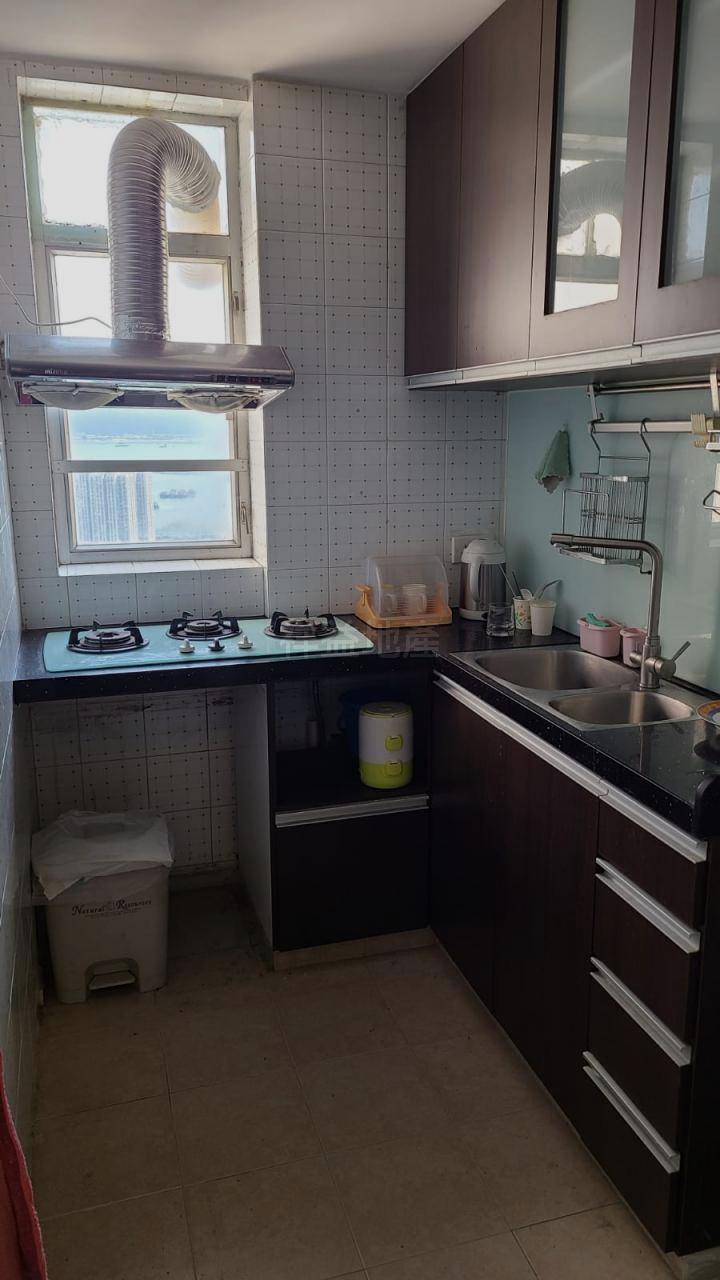 廚房面積闊大實用。(代理提供)