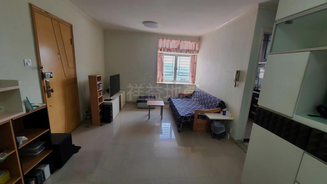 闊落長方形大廳,實用性高。(代理提供)