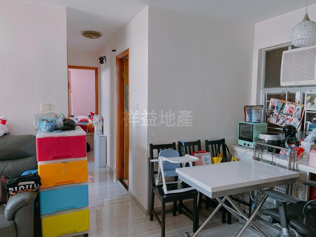 單位裝修尚算新淨。(代理提供)