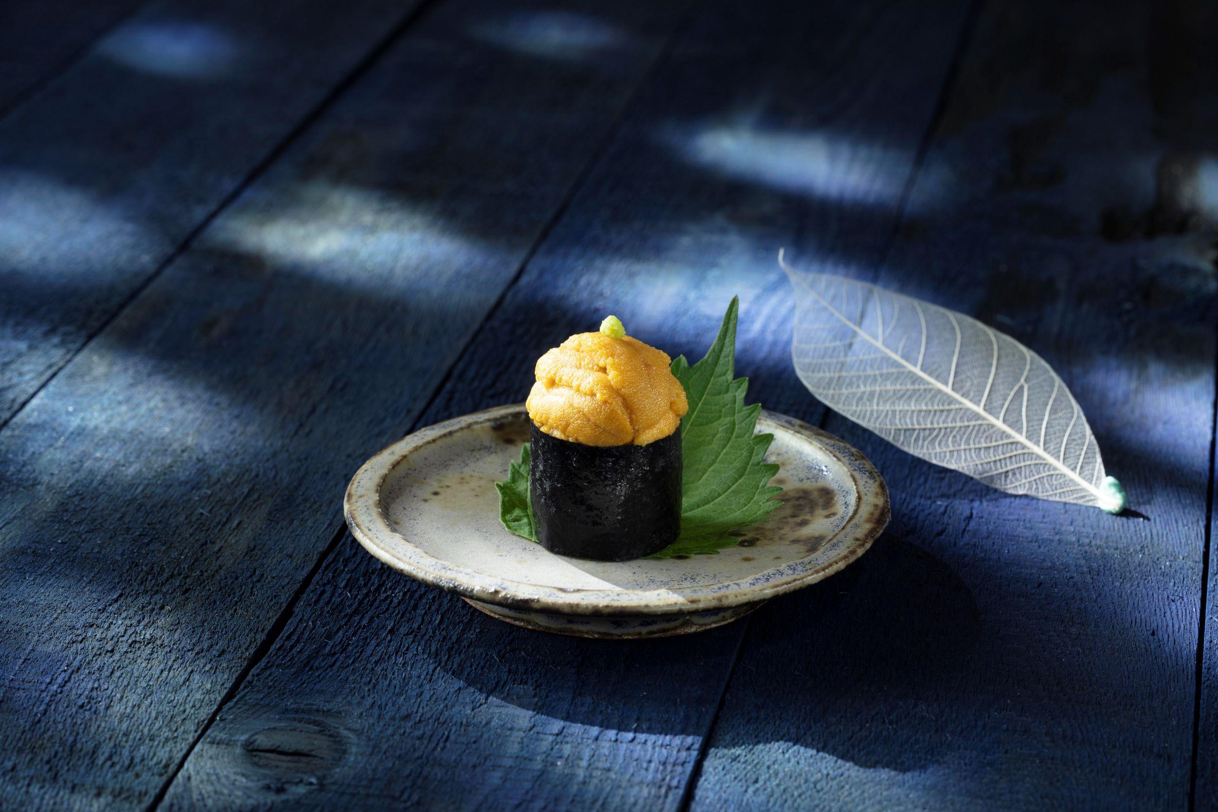 海膽壽司($68/件)