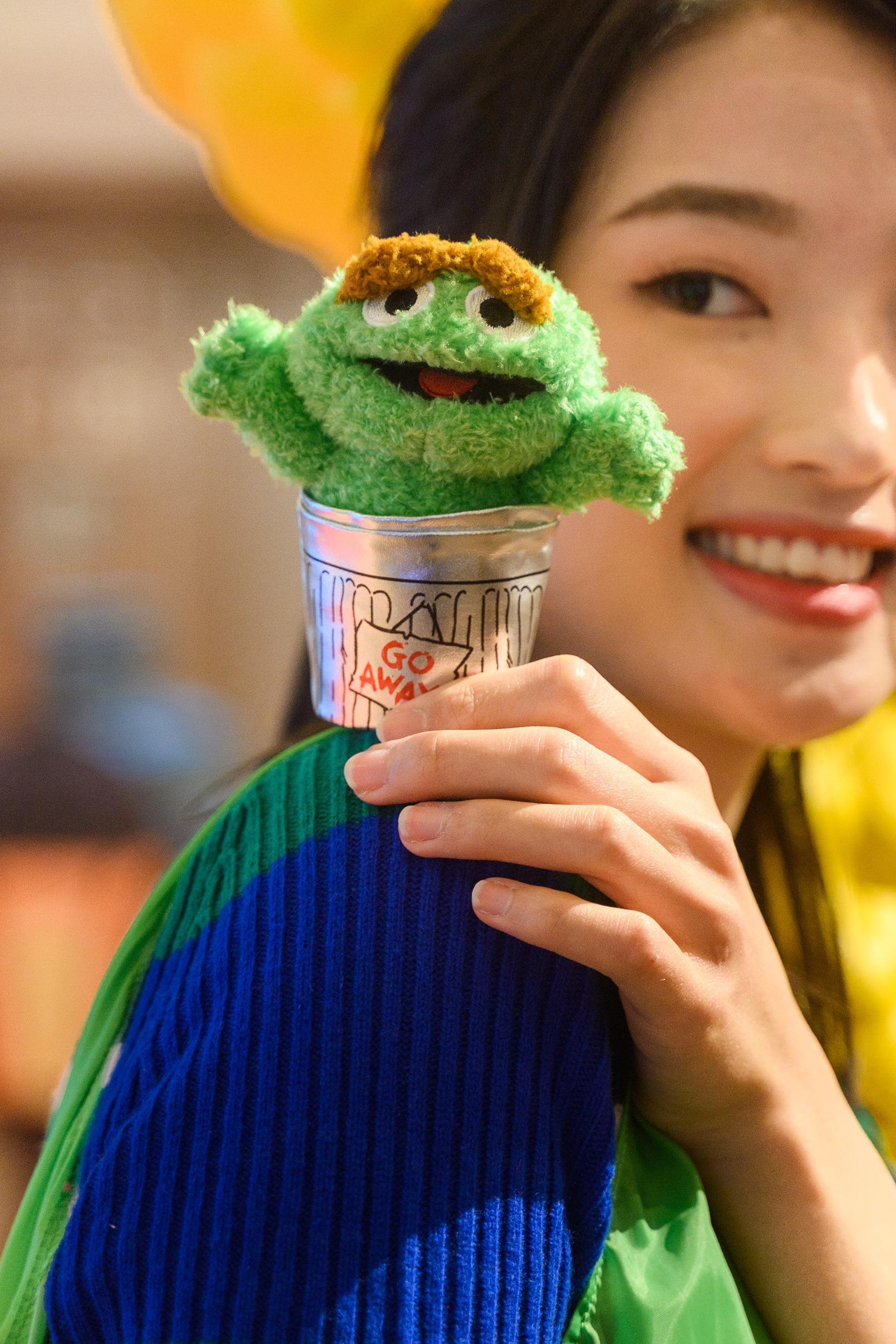 MERRY STREETMAS @海港城|限量版MERRY STREETMAS毛公仔環保袋慈善義賣