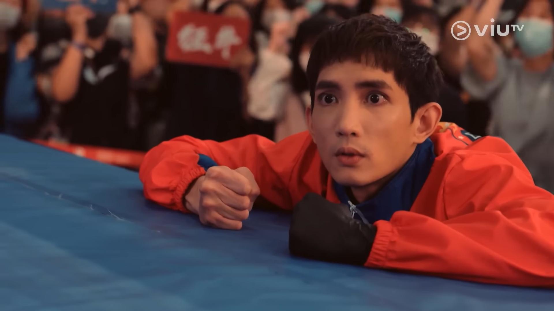 李承東見證著大師兄在擂台上倒下。