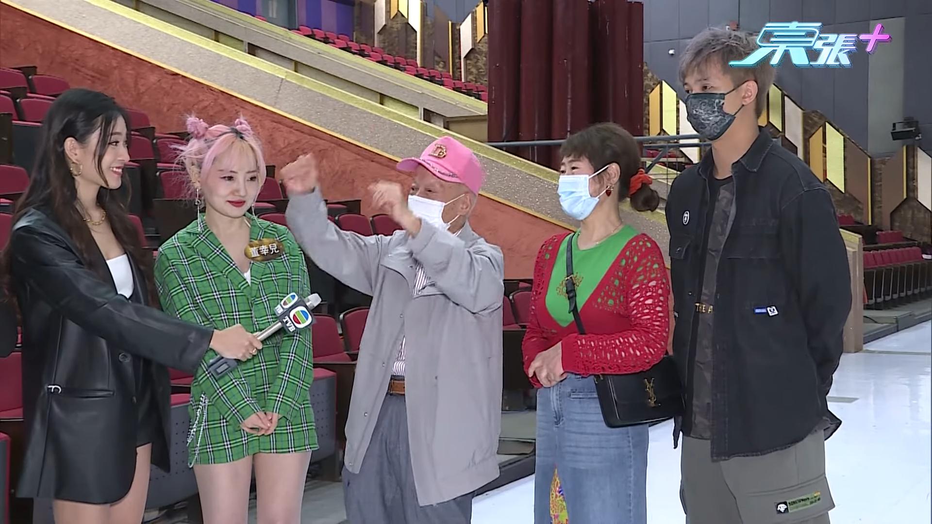 Happy伯表示只要見到娜娜唱歌跳舞,便很開心。