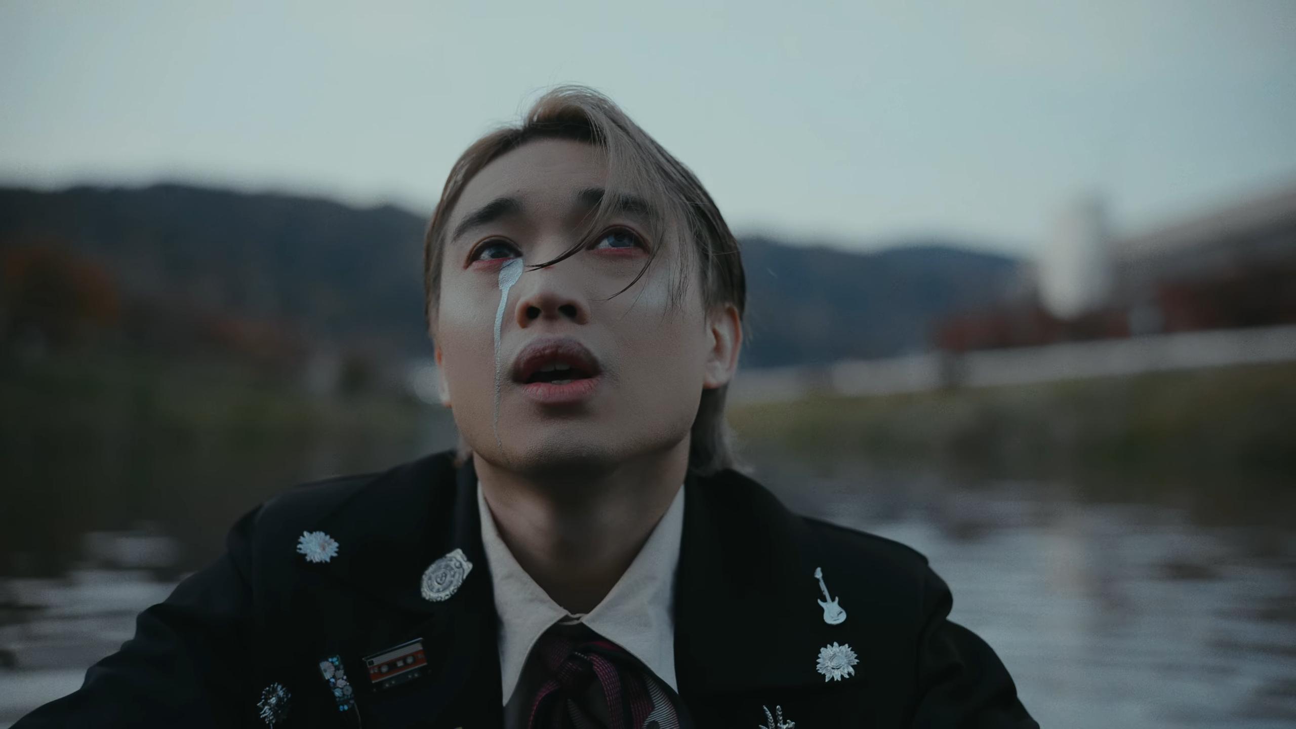 唯美畫面背後,Jer浸到頭暈身㷫。