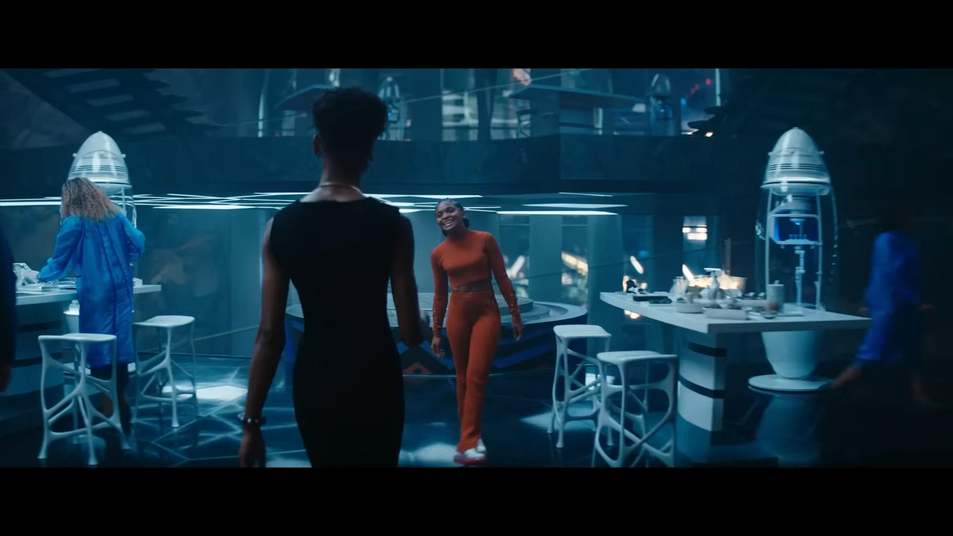 「鋼鐵心」Riri 與舒妮同樣天才科學家,兩惺惺相惜。