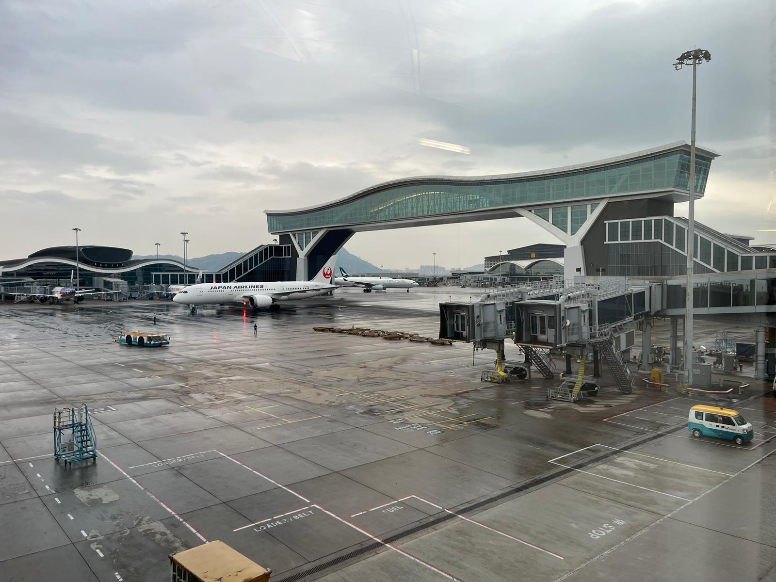 天際走廊啟用飛機腳底經過 旅客往閘口可控制在約8分鐘