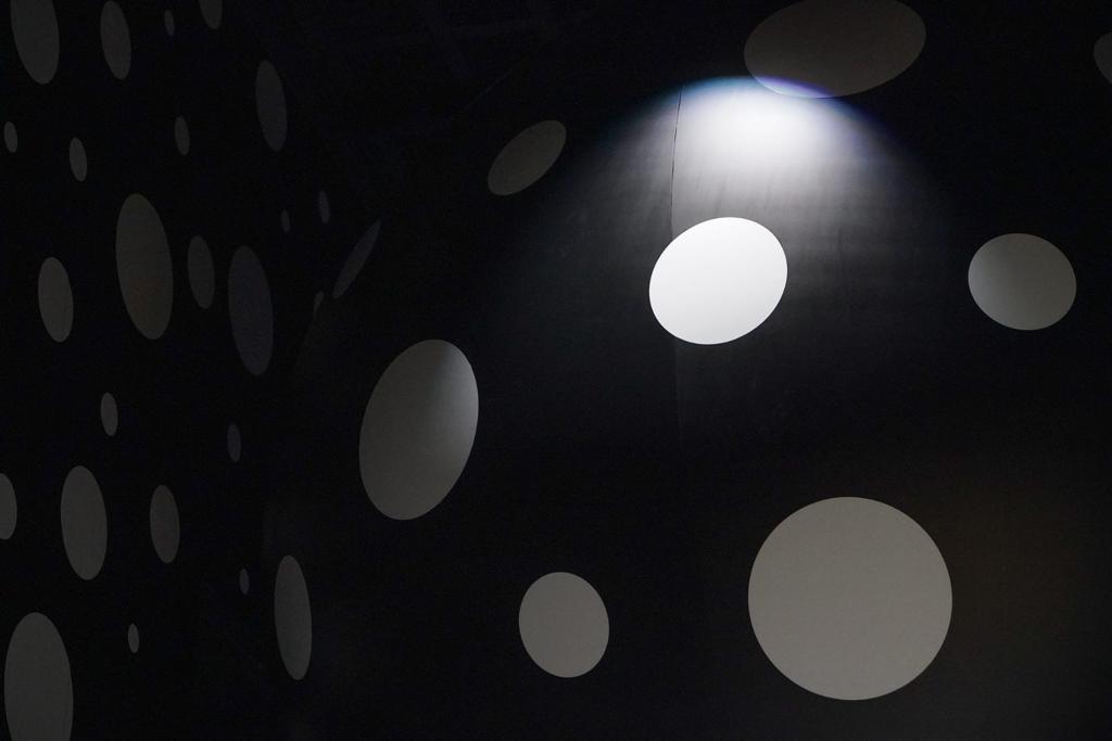 「草間彌生:一九四五年至今」