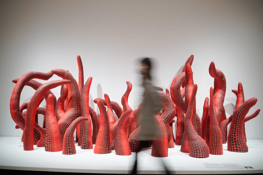 「草間彌生:一九四五年至今」