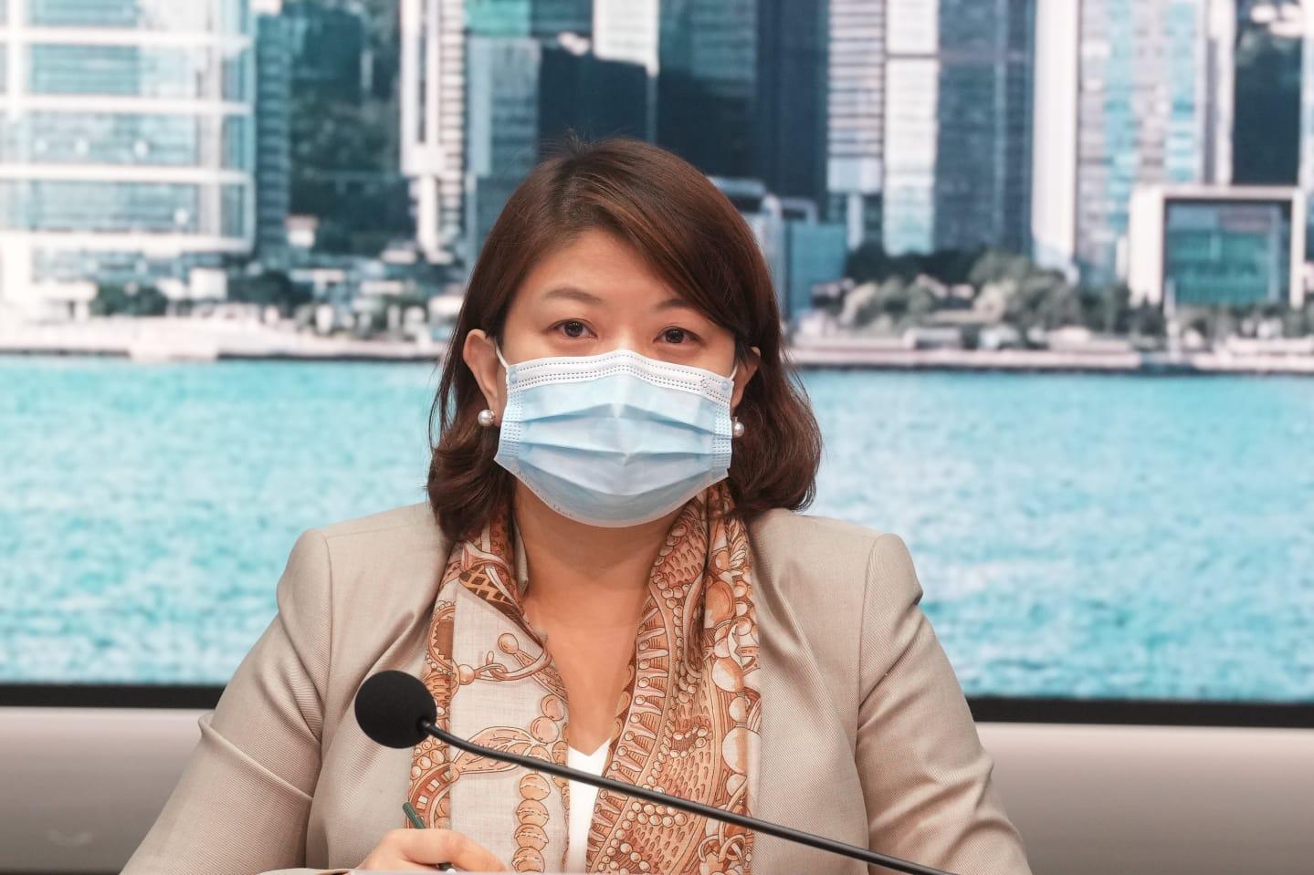 疫苗通行證|超市街市髮型屋不再主動查核 政府轄下露營設施重開。(陳奕釗攝)