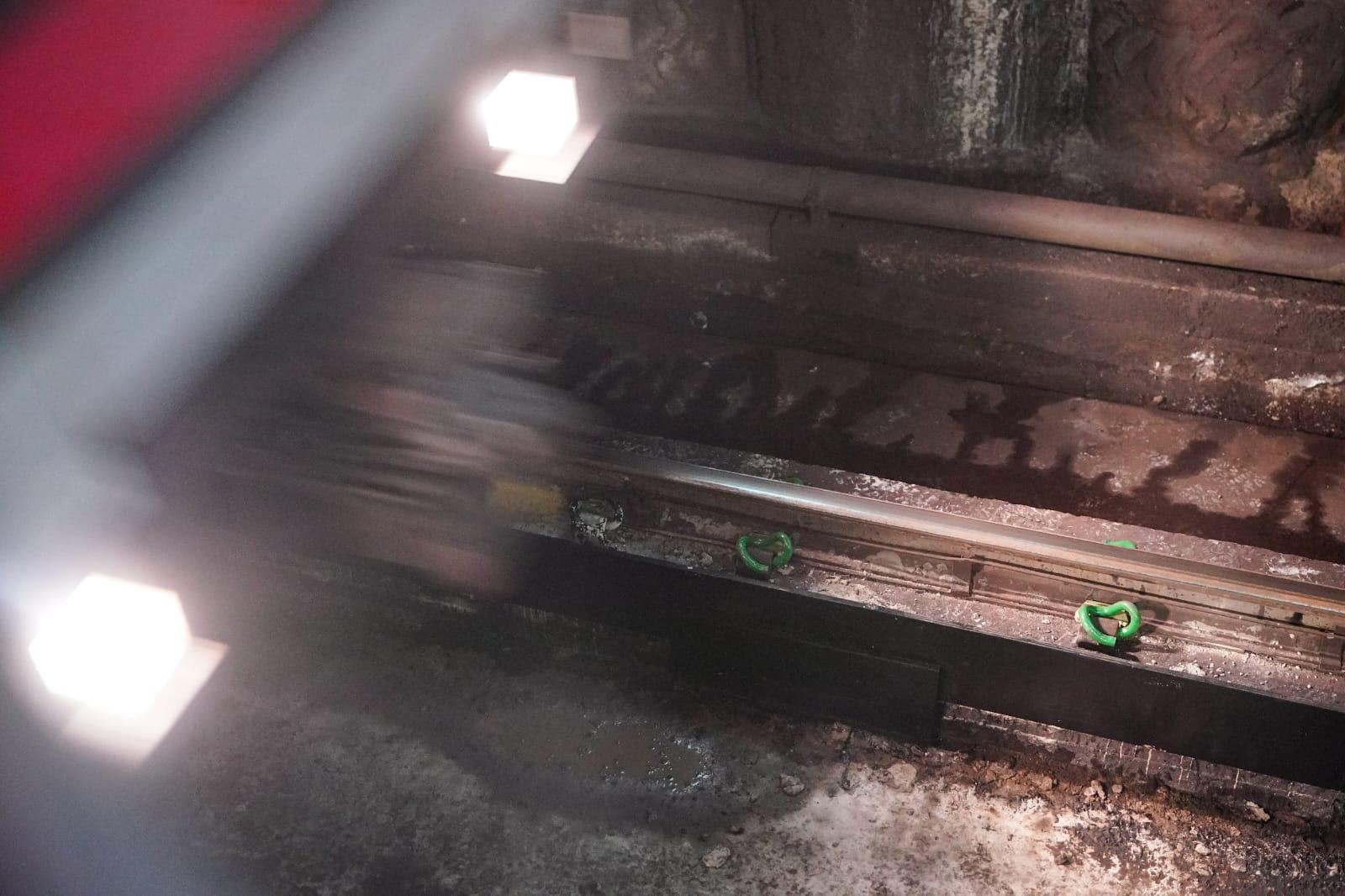 港鐵出軌甩門|荃灣綫列車服務今早回復正常 乘客:喜出望外