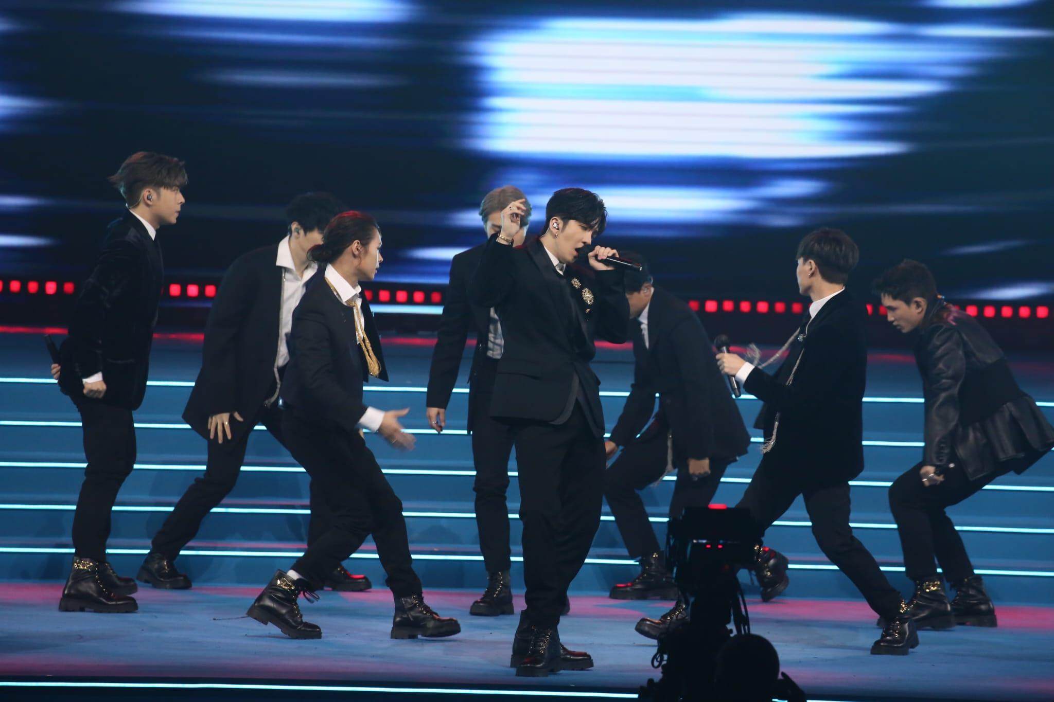 MIRROR在日前的ViuTV節目巡禮壓軸出場獻唱《Innerspace》。