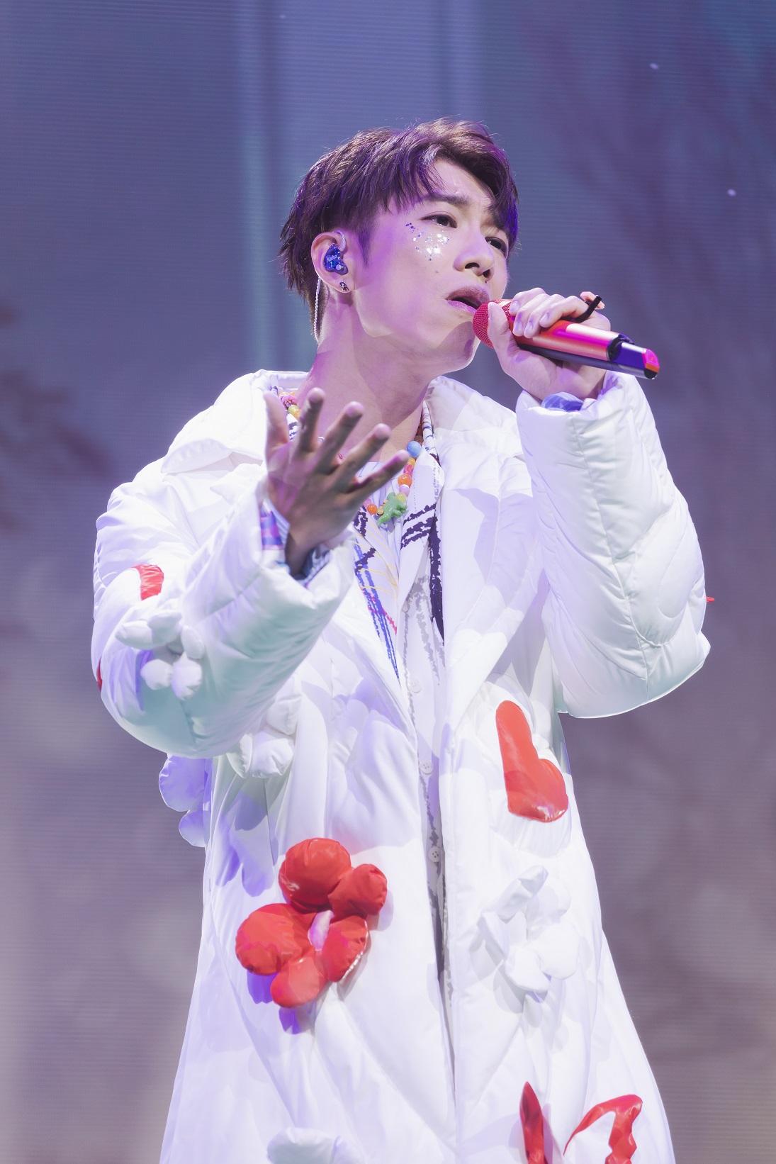 洪嘉豪一連兩場的個人演唱會囻滿結束。