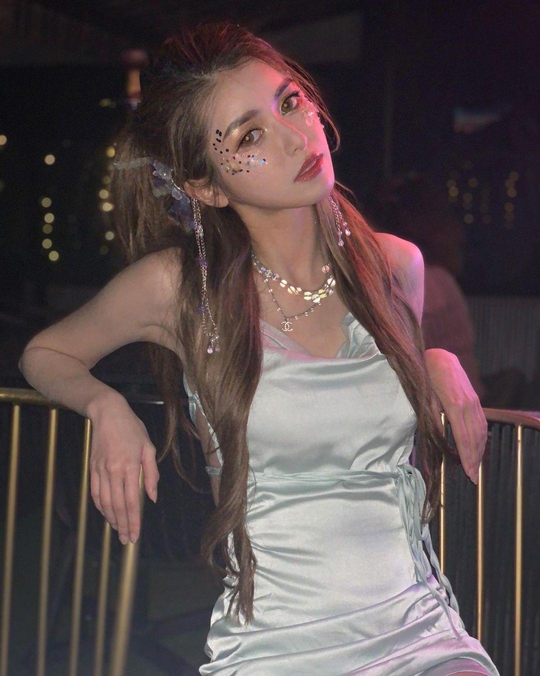 網絡瘋傳六公館KOL老闆娘疑被捉姦在床片 女方IG連環回應(多圖)