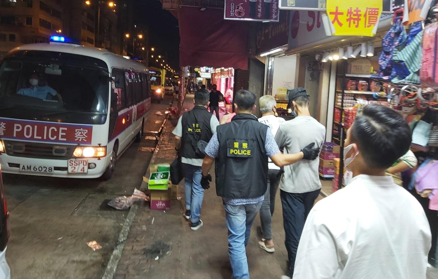 O記港九多區搗6個非法賭檔拘79人 73人違限聚令同遭票控