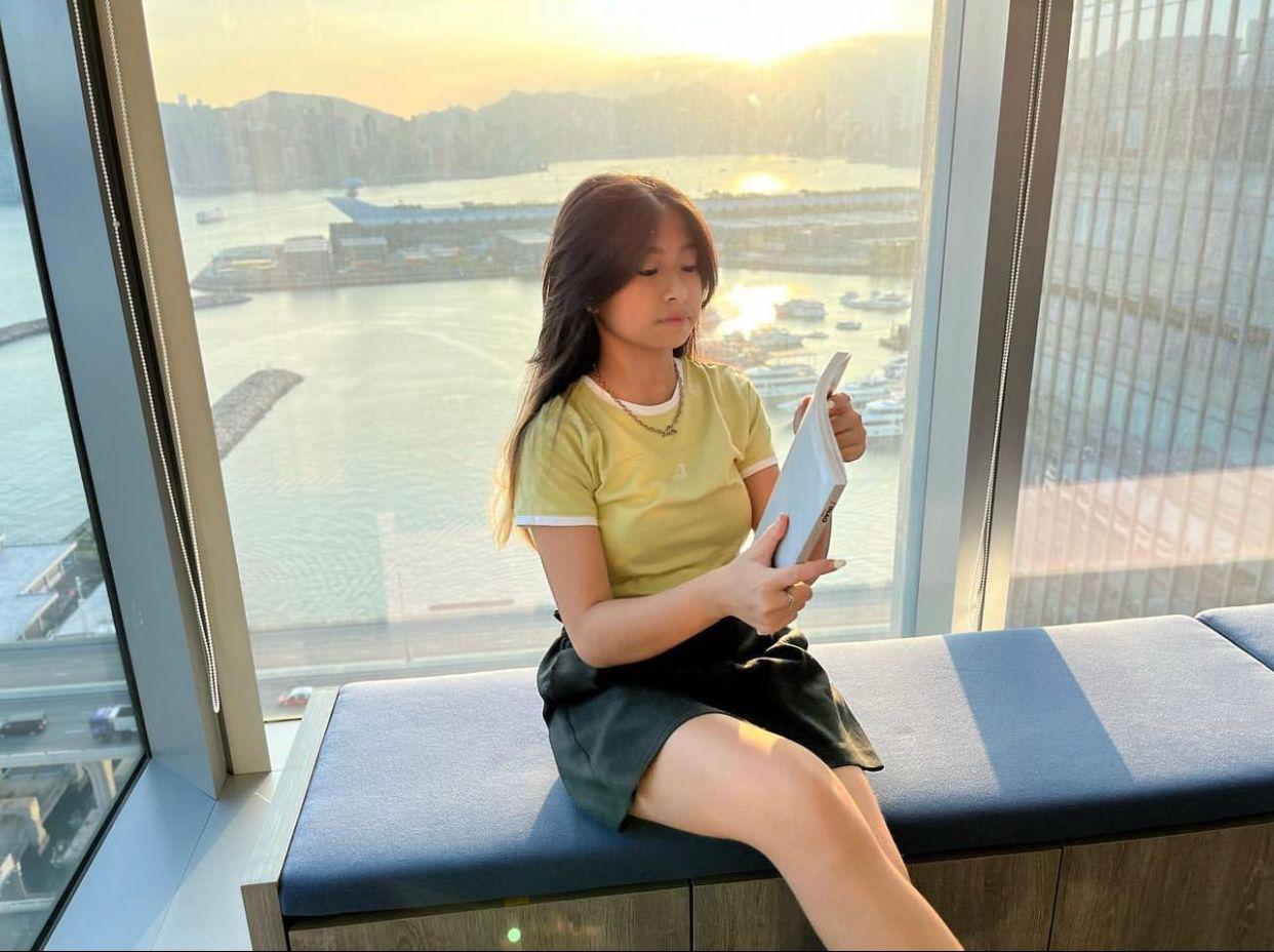 譚芷昀轉眼已經大個女,本月22日將迎來其15歲生日。