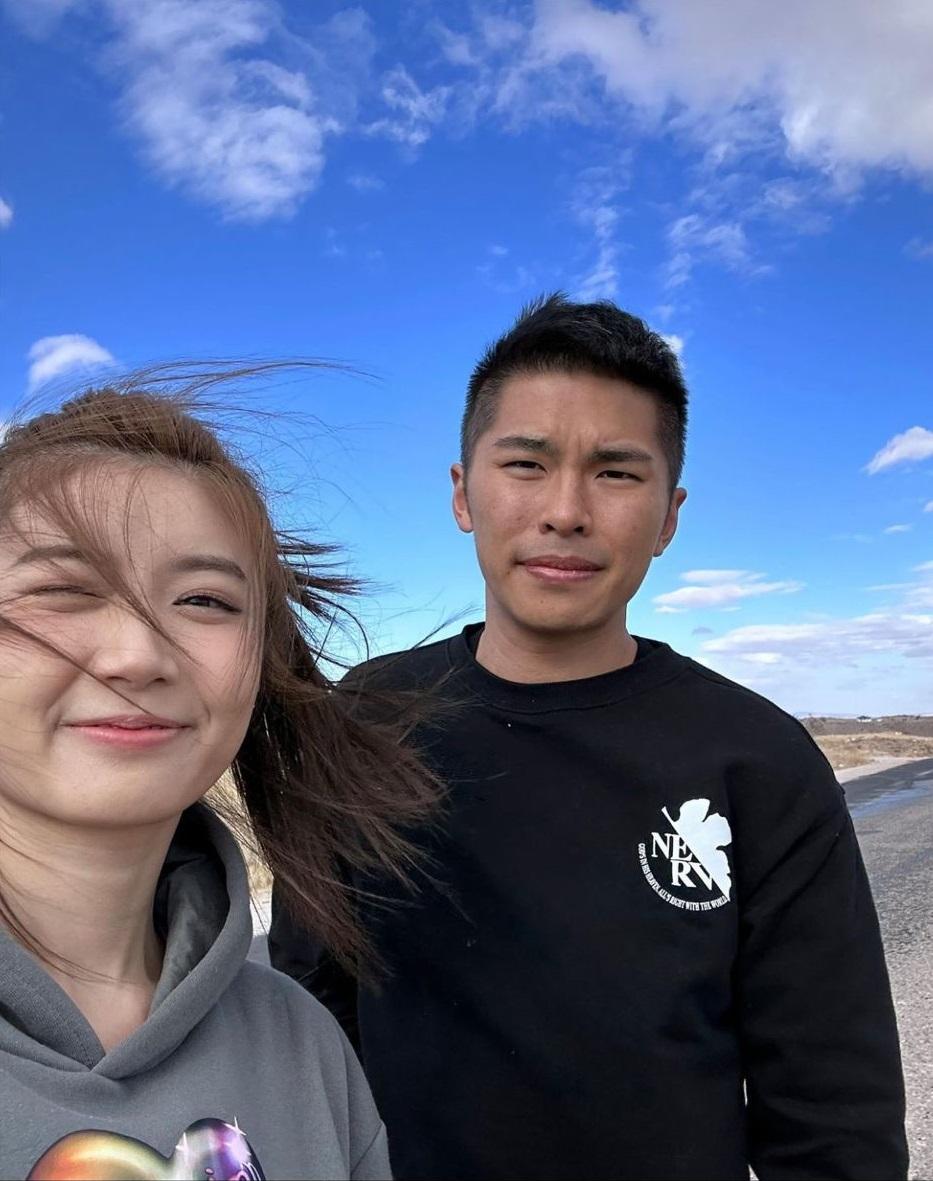 游學修罕有地跟Jessica同框。